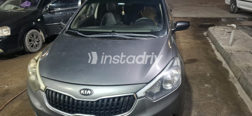 Kia Cerato 2015 Gray Automatic Used for Sale in Greater Cairo ( Cairo + Giza) - 9