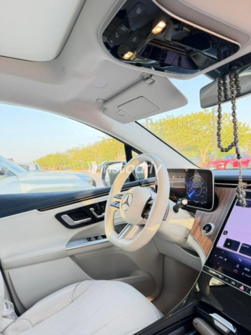 مرسيدس E 350 2024 فضي أوتوماتيك مستعملة للبيع في مدينة الشيخ زايد - 6