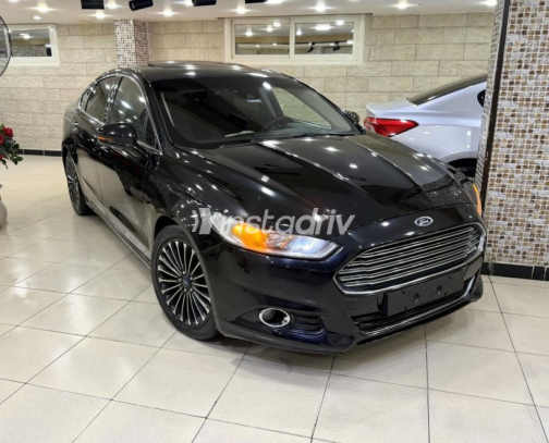 Ford Fusion 2015 Black Automatic Used for Sale in Cairo - 3