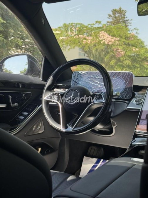 مرسيدس S 450 2023 أسود أوتوماتيك مستعملة للبيع في مدينة الشيخ زايد - 8