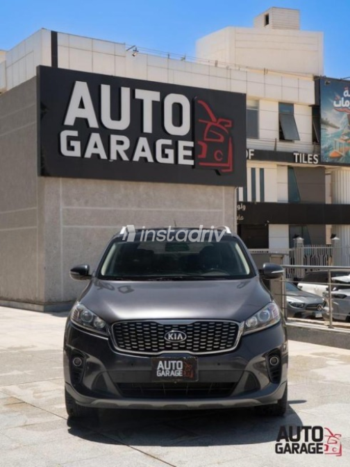 Kia Sorento 2019 Gray Automatic Used for Sale in Cairo - 2