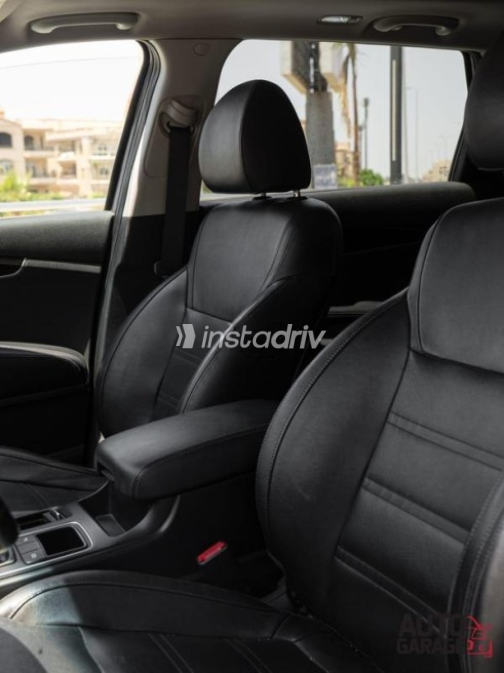 Kia Sorento 2019 Gray Automatic Used for Sale in Cairo - 9