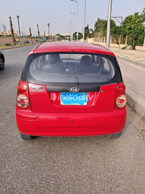 Kia Picanto 2011 Red Automatic Used for Sale in Greater Cairo ( Cairo + Giza) - 2