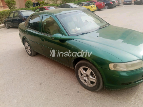 Opel Vectra 1996 Green Automatic Used for Sale in Greater Cairo ( Cairo + Giza) - 1