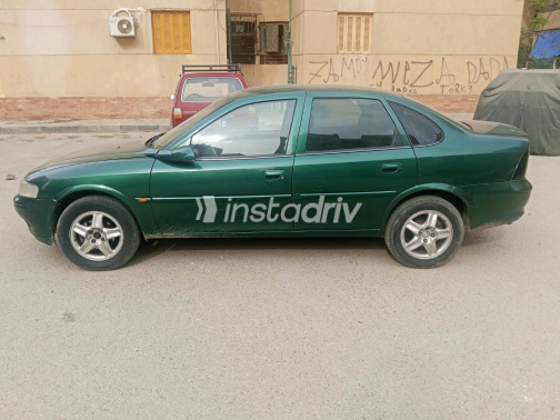 Opel Vectra 1996 Green Automatic Used for Sale in Greater Cairo ( Cairo + Giza) - 2