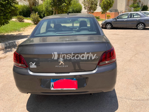 Peugeot 301 2023 Brown Automatic Used for Sale in Greater Cairo ( Cairo + Giza) - 4