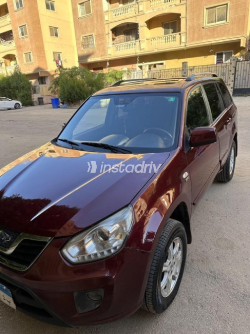 اسبيرانزا تيجو 2019 أحمر غامق أوتوماتيك مستعملة للبيع في 6 أكتوبر - 1