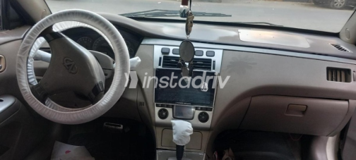 اسبيرانزا A516 2010 أزرق أوتوماتيك مستعملة للبيع في القاهرة - 5
