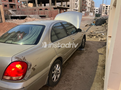 نيسان صنى 2008 ذهبي يدوي مستعملة للبيع في القاهرة الكبرى ( القاهرة - الجيزة) - 3