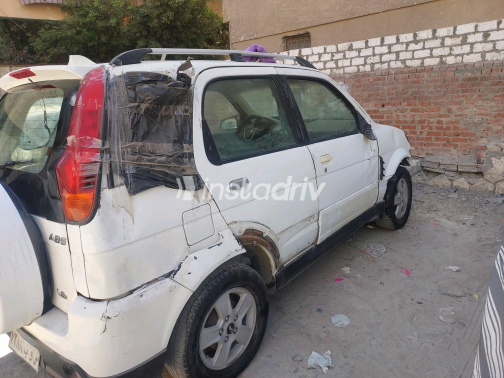 Zotye Xplosion 2012 White Manual Used for Sale in Greater Cairo ( Cairo + Giza) - 7