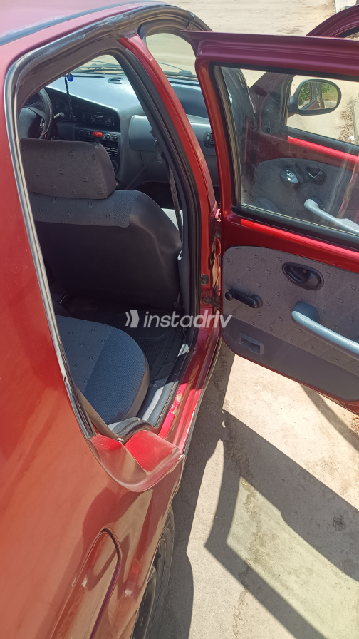 Fiat Siena 2002 White Manual Used for Sale in Greater Cairo ( Cairo + Giza) - 4