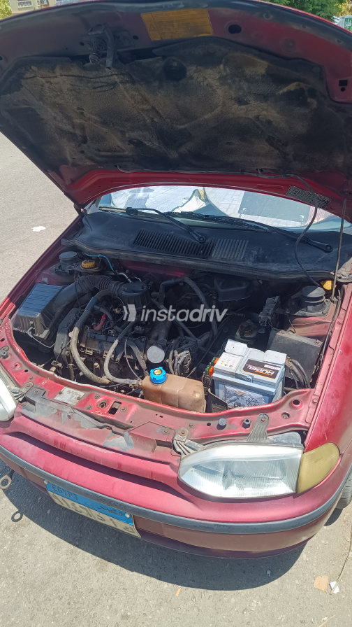 Fiat Siena 2002 White Manual Used for Sale in Greater Cairo ( Cairo + Giza) - 6