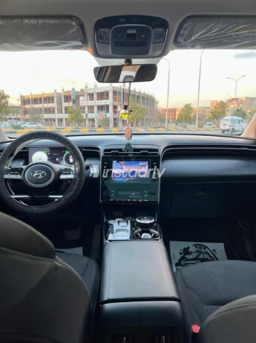 Hyundai Tucson 2022 White Automatic Used for Sale in Greater Cairo ( Cairo + Giza) - 5