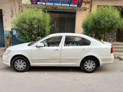 سكودا فانتازيا 2013 أبيض أوتوماتيك مستعملة للبيع في البحر الأحمر - 2