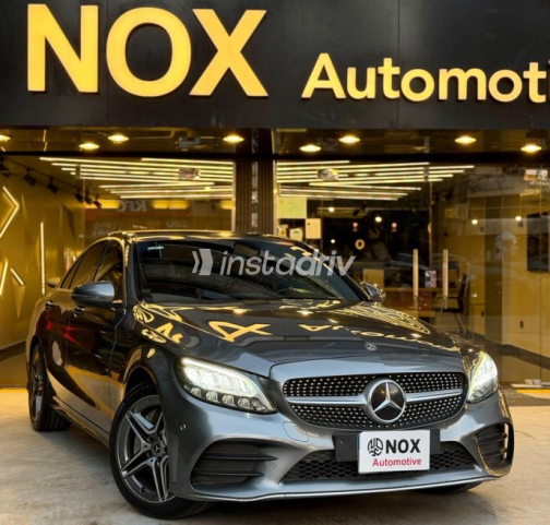 Mercedes C 300 2020 Gray Automatic Used for Sale in Nasr city - 1