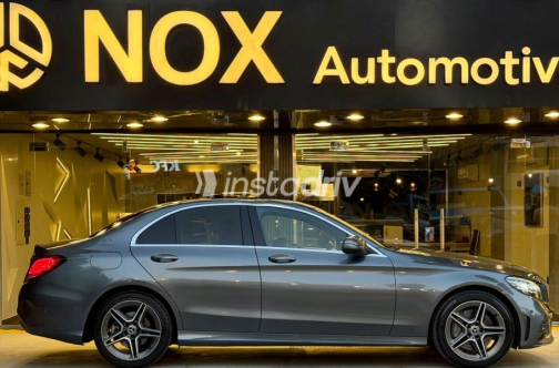 Mercedes C 300 2020 Gray Automatic Used for Sale in Nasr city - 4