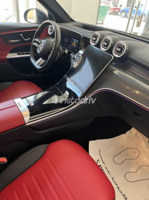 Mercedes GLC 300 2023 Black Automatic Used for Sale in Greater Cairo ( Cairo + Giza) - 4