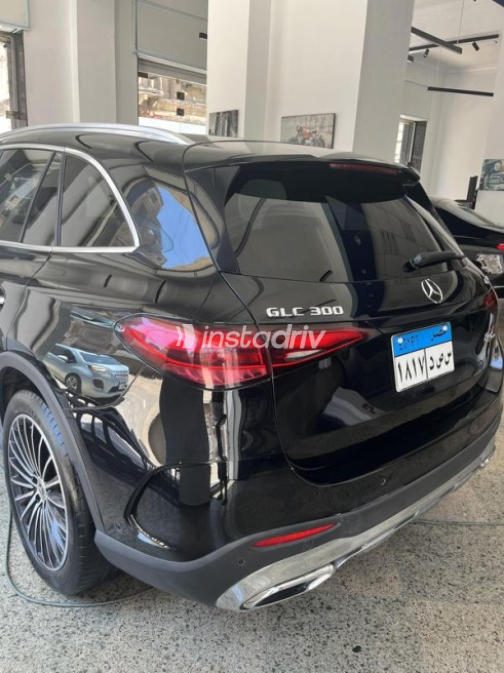 Mercedes GLC 300 2023 Black Automatic Used for Sale in Greater Cairo ( Cairo + Giza) - 7