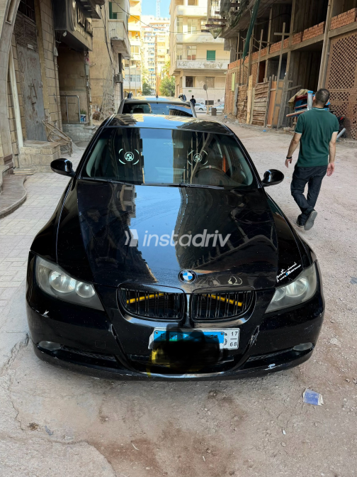 بي ام دبليو 320 2007 أسود أوتوماتيك مستعملة للبيع في القاهرة الكبرى ( القاهرة - الجيزة) - 1
