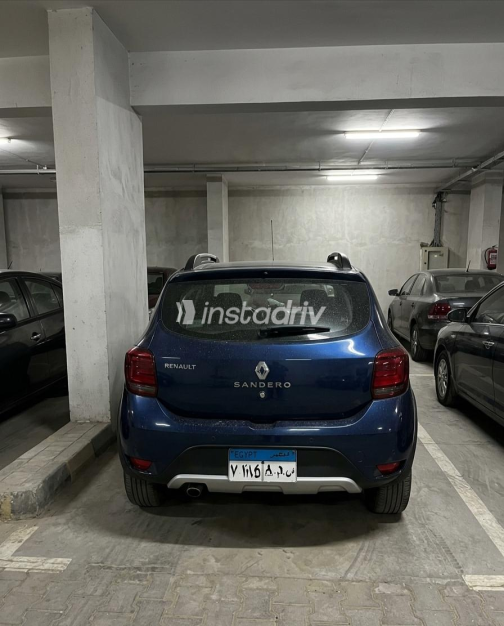 Renault Sandero Step Way 2018 White Automatic Used for Sale in Greater Cairo ( Cairo + Giza) - 8
