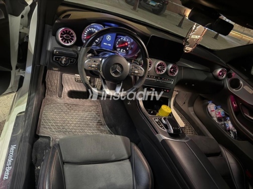 Mercedes 180 2022 White Automatic Used for Sale in Cairo - 5