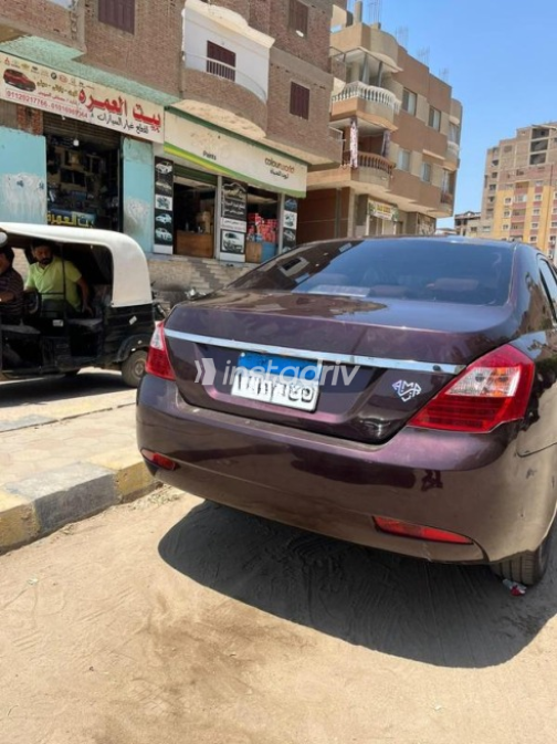Geely Emgrand 8 2018 Eggplant Automatic Used for Sale in Giza - 8
