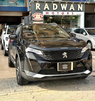 بيجو 3008 2023 أسود أوتوماتيك مستعملة للبيع في مدينة نصر