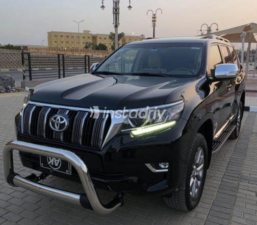 Toyota Prado 2021 Black Automatic Used for Sale in Cairo - 3