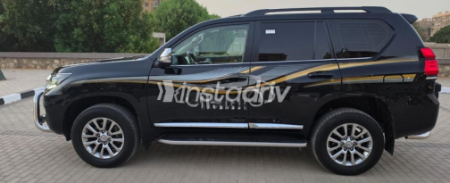 Toyota Prado 2021 Black Automatic Used for Sale in Cairo - 4