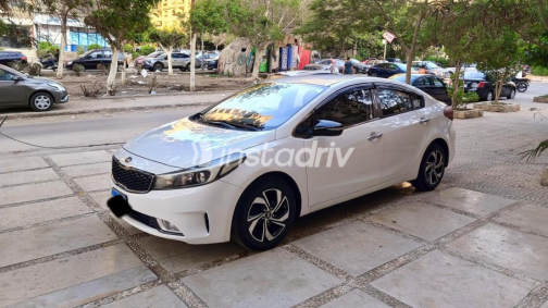 Kia Cerato 2018 White Automatic Used for Sale in Nasr city - 1