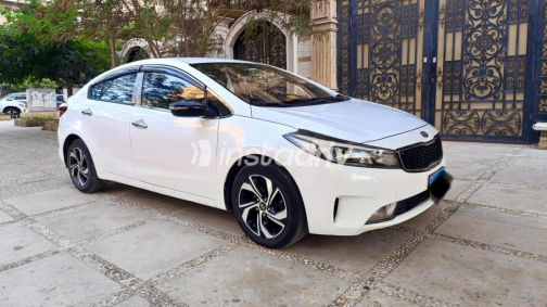 Kia Cerato 2018 White Automatic Used for Sale in Nasr city - 3