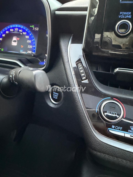 Toyota Corolla 2019 Black Automatic Used for Sale in Greater Cairo ( Cairo + Giza) - 7