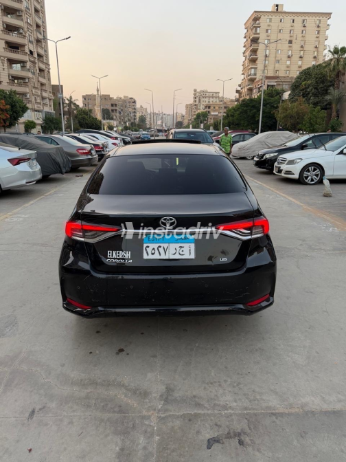 Toyota Corolla 2019 Black Automatic Used for Sale in Greater Cairo ( Cairo + Giza) - 9