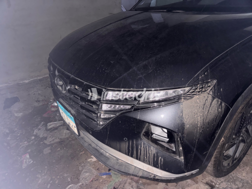 Hyundai Tucson 2024 Dark Gray Automatic Used for Sale in Greater Cairo ( Cairo + Giza) - 4