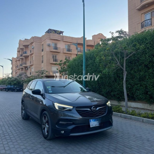اوبل جراند لاند 2021 أبيض أوتوماتيك مستعملة للبيع في القاهرة الكبرى ( القاهرة - الجيزة) - 8