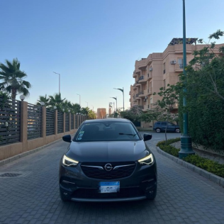 Opel Grandland 2021 White Automatic Used for Sale in Greater Cairo ( Cairo + Giza)