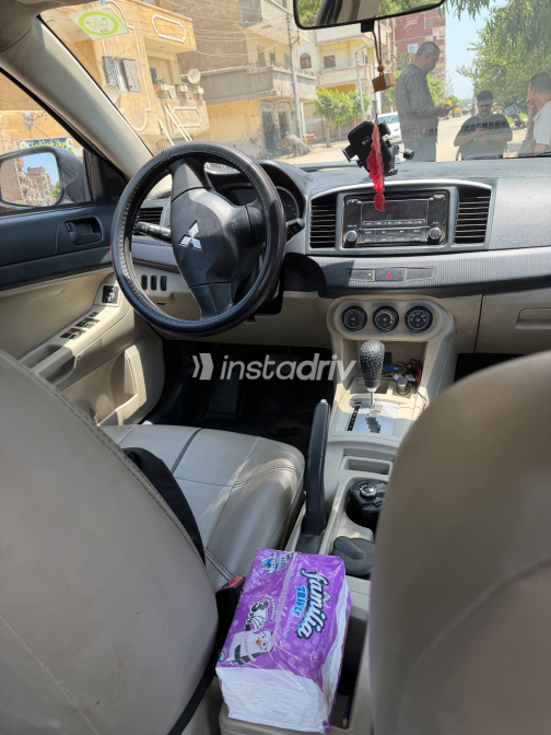 Mitsubishi Lancer EX Shark 2015 Silver Automatic Used for Sale in Greater Cairo ( Cairo + Giza) - 4