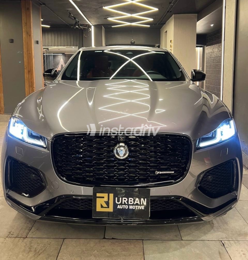 Jaguar F-Pace 2024 Gray Automatic Used for Sale in Greater Cairo ( Cairo + Giza) - 1