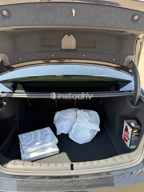 BMW 320 2023 Black Automatic Used for Sale in Greater Cairo ( Cairo + Giza) - 8