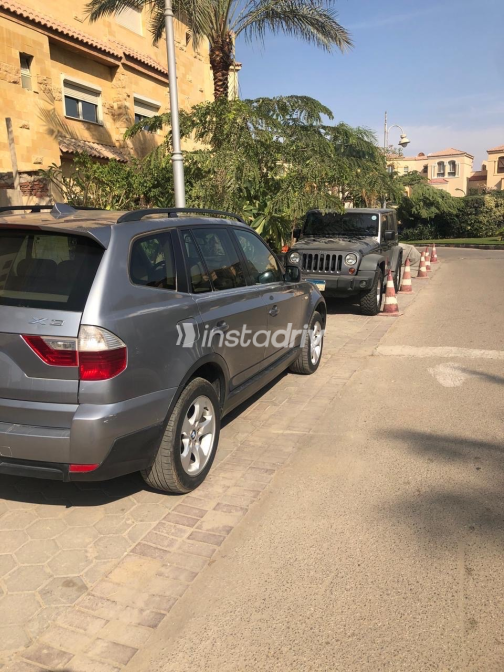 بي ام دبليو X3 2008 أبيض أوتوماتيك مستعملة للبيع في القاهرة الكبرى ( القاهرة - الجيزة) - 5