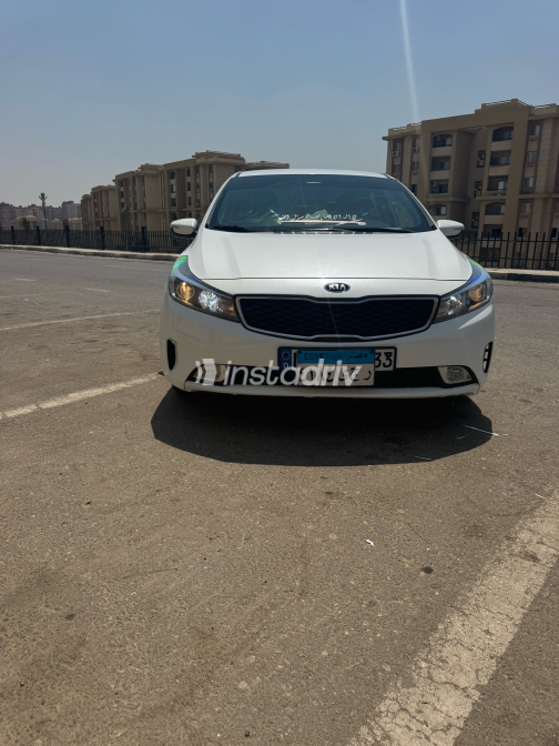 Kia K3 2018 White Automatic Used for Sale in Greater Cairo ( Cairo + Giza) - 2
