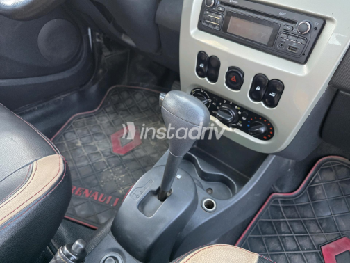 Renault Sandero 2014 White Automatic Used for Sale in Greater Cairo ( Cairo + Giza) - 2