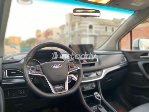 جاك JS3 2022 أبيض CVT مستعملة للبيع في القاهرة الكبرى ( القاهرة - الجيزة) - 6