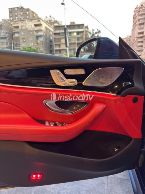 Mercedes GT 43 2022 Dark Blue Automatic Used for Sale in Cairo - 5