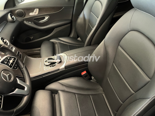 Mercedes C 200 2020 Silver Automatic Used for Sale in Greater Cairo ( Cairo + Giza) - 6