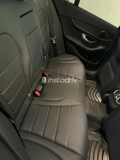Mercedes C 200 2020 Silver Automatic Used for Sale in Greater Cairo ( Cairo + Giza) - 8