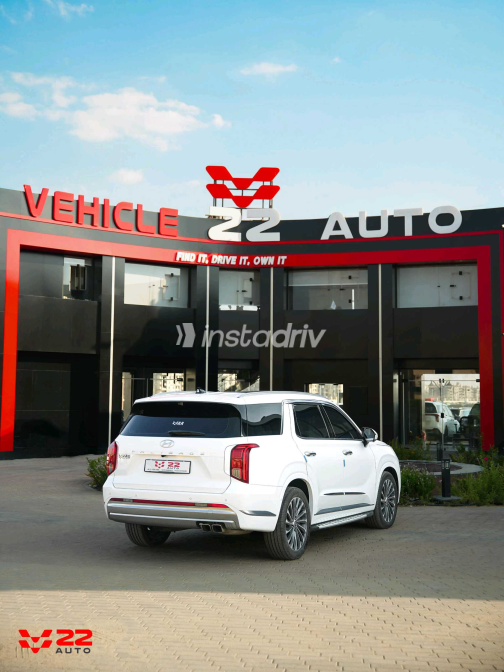 Hyundai Palisade 2023 White Automatic Used for Sale in Greater Cairo ( Cairo + Giza) - 5