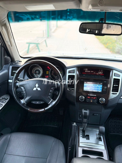 Mitsubishi Pajero 2020 White Automatic Used for Sale in Greater Cairo ( Cairo + Giza) - 7