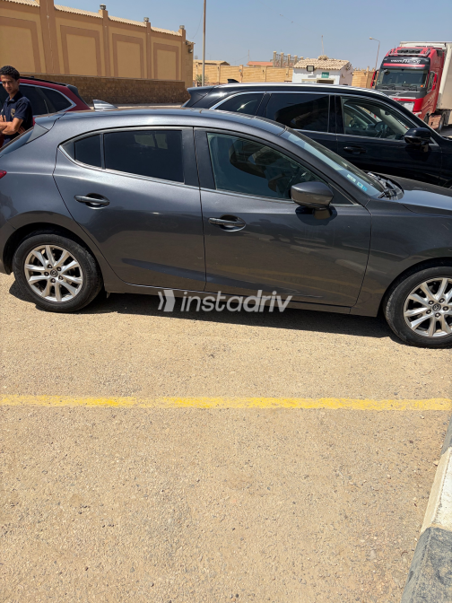Mazda 3 2019 Gray Automatic Used for Sale in Greater Cairo ( Cairo + Giza) - 8