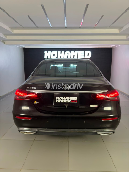 Mercedes E 200 2021 Black Automatic Used for Sale in Greater Cairo ( Cairo + Giza) - 1